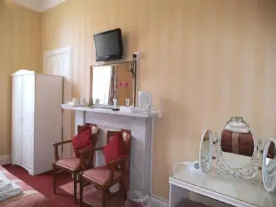 Menzies Guest House - 28