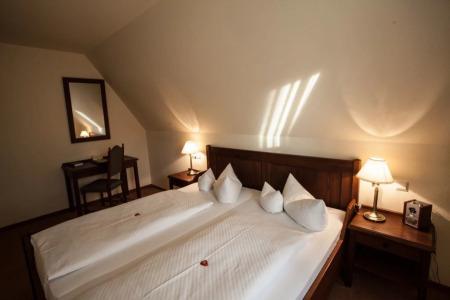 & Restaurant Klosterhof - 3