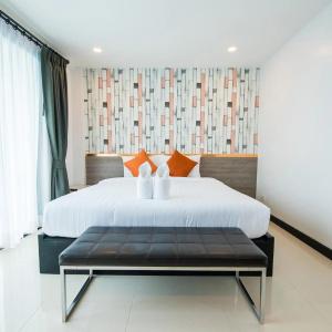 Irin Beach Cha - am - 37