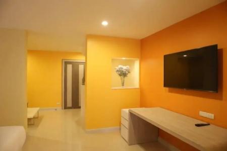 Trebel Service Apartment Pattaya - 54