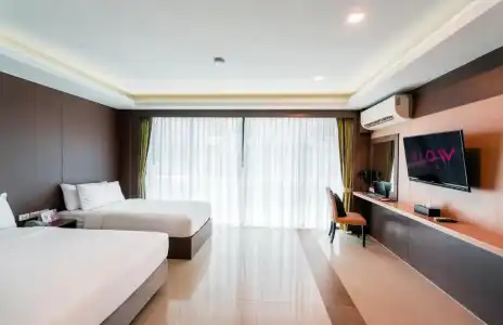GLOW Pattaya - 20