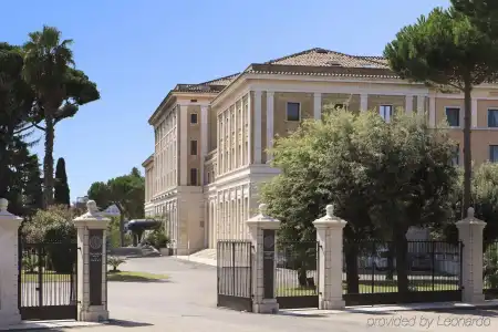 TH Roma - Carpegna Palace - 0