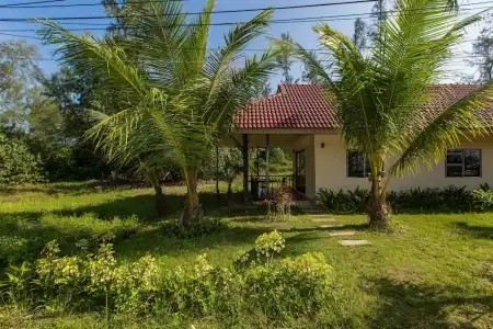 Pranee Beach Bungalows - 48