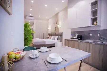 SunLine Luxury Apart-hotel - 22