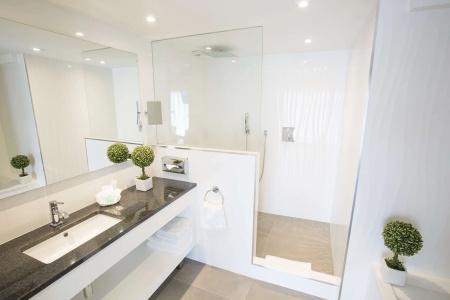 Best Western Plus Cannes Riviera & Spa - 43
