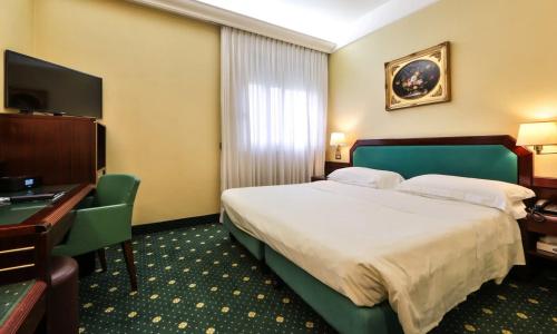 Astoria, Sure Collection by Best Western - 36