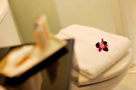 Ruen Buathong Boutique - 37