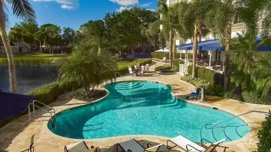 Inn at Pelican Bay - 13