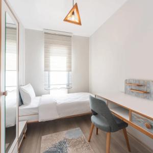 Green Hills Suites - 95