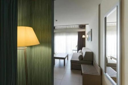 HD Beach Resort & SPA - 66