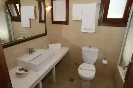 Clara Resort - 6