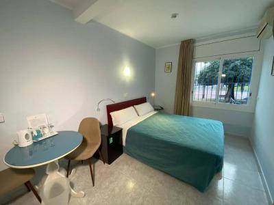 Alexandra Sitges - 46