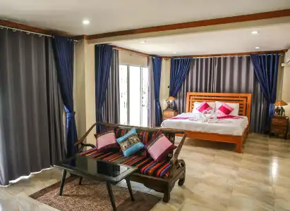 Sripoom Boutique House - 2