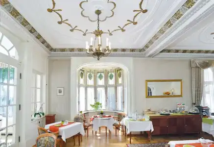 Villa Oranien Restaurant - 17