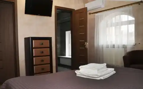 Tsentralny Mini-Hotel - 79