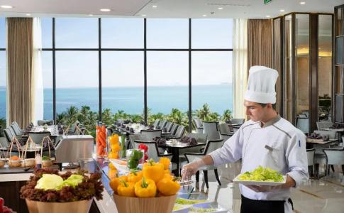 Vinpearl Beachfront Nha Trang - 6