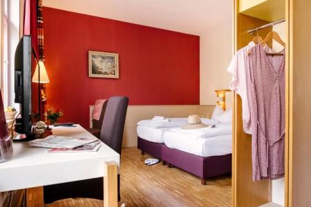 am Jungfernstieg - 51