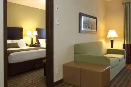 Best Western Pacific Inn - 98