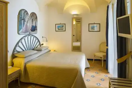 Bellevue Suite - 46