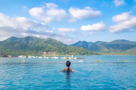Bhuvarin Resort - 38