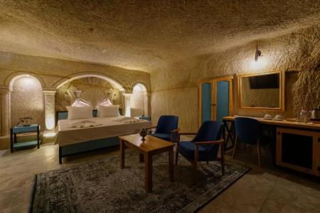 The Niche Cave - 1
