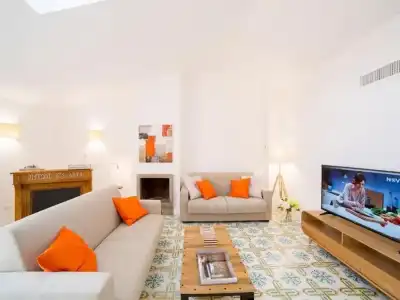 Grand Master Suites - 128