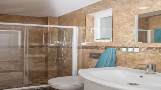 Truemars & Suites - 5