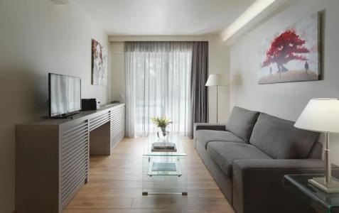 Blazer Suites - 38