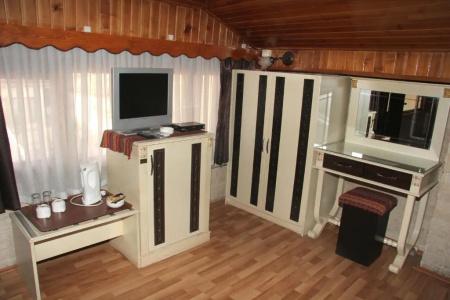 Zeynep Hanim Konagi - Special Class - 50