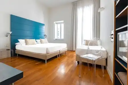 Piazza Bellini & Apartments - 65