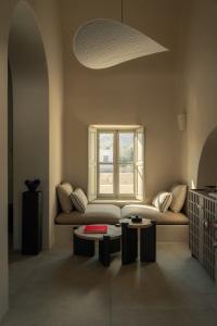 Black Rose Suites - 83