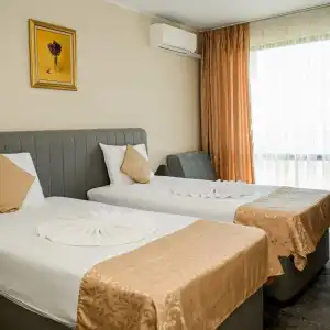 Paradise - Pomorie - 30