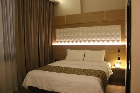 Fontana Jakarta - 3