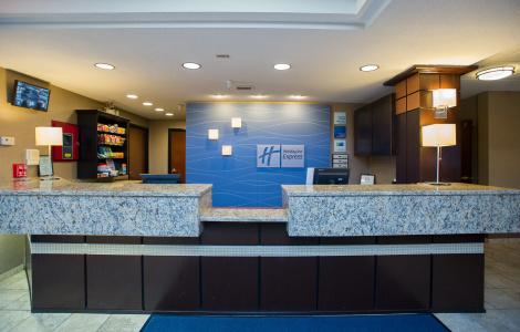 Holiday Inn Express & Suites Topeka West I-70 Wanamaker by IHG - 44