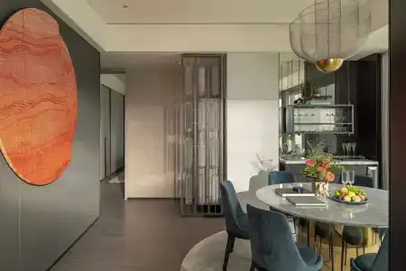 Four Seasons At Centre - 141