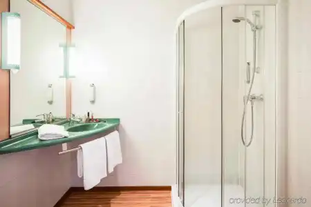 ibis Sevilla - 7