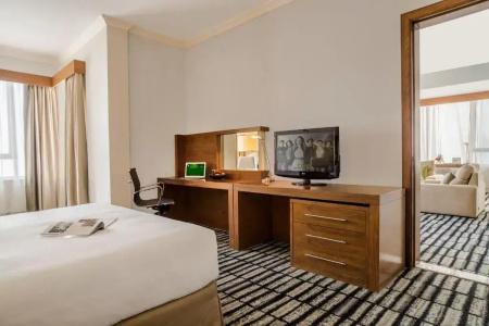 Jumeira Rotana - 33