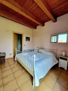Insolent Inn - 57