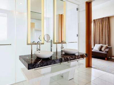 Sheraton Grand Hiroshima - 48