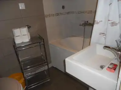 LaRos Apartments - 51