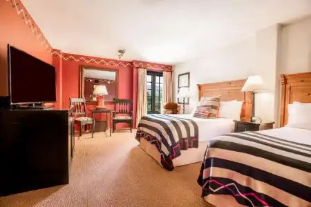 Inn and Spa at Loretto - 67