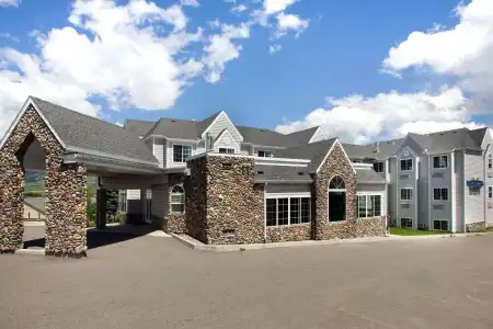 Microtel Inn & Suites by Wyndham Bozeman - 38