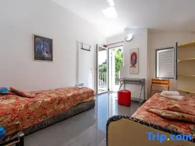 Sun Rose Apartments - 93