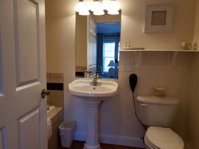 The Elmere House Bed & Breakfast - 9