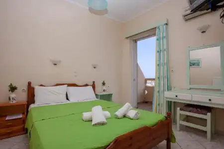 Eliza Apartments - 60