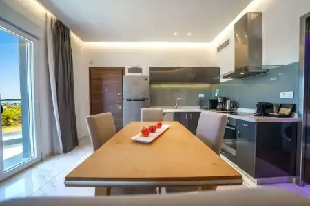 Elysian Suites - 66