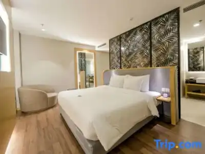 Quinter Central Nha Trang - 40