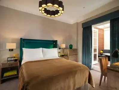 Flemings Mayfair - Small Luxury of the World - 5