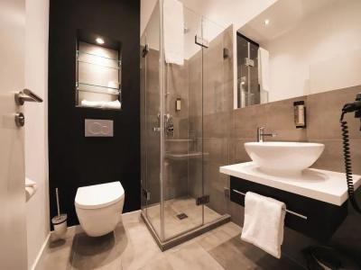 JustStay Grevenbroich & Apartments - 6