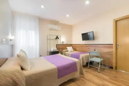 Hostal Art Madrid - 76